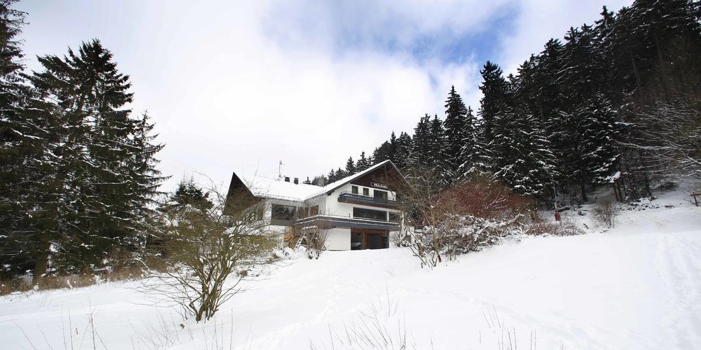 Hotel-Pension Zum Paradies วิลลิงเงิน ภายนอก รูปภาพ