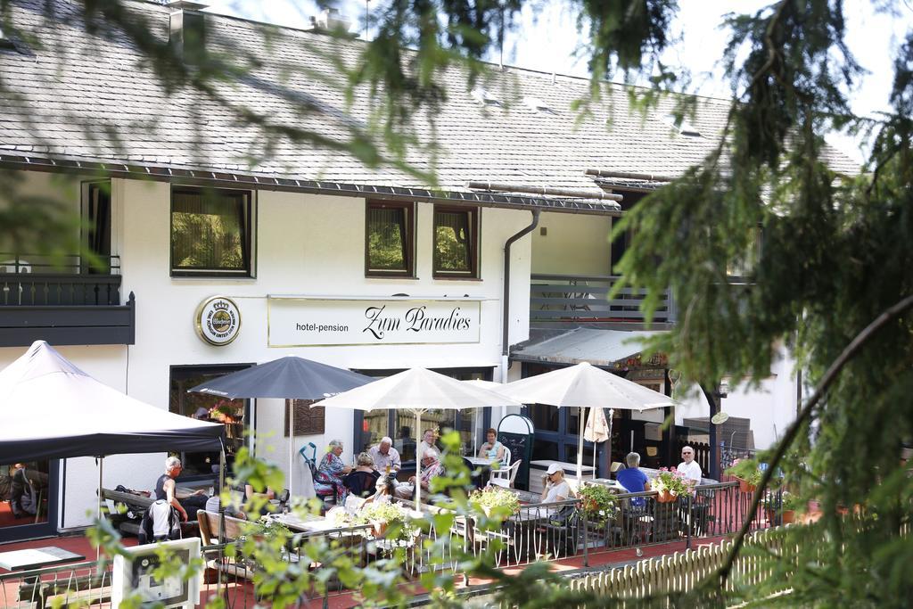 Hotel-Pension Zum Paradies วิลลิงเงิน ภายนอก รูปภาพ